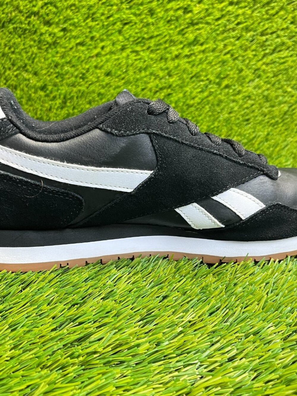 Reebok Harman Mens Size 9 Black White Leather Walking Casual Classic Shoes - Picture 4 of 10